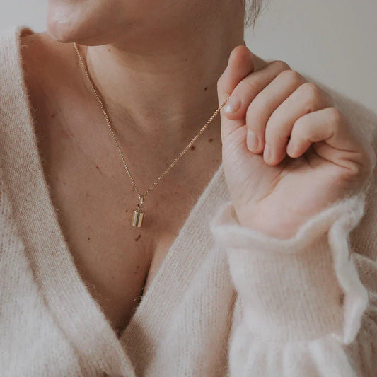 Mon Petit Poids : Vendre des bijoux personnalisés avec Shopify
